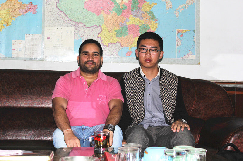 印度客户来我司洽谈硫酸钾事宜